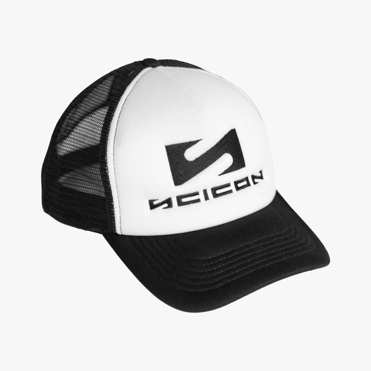 trucker 3:4