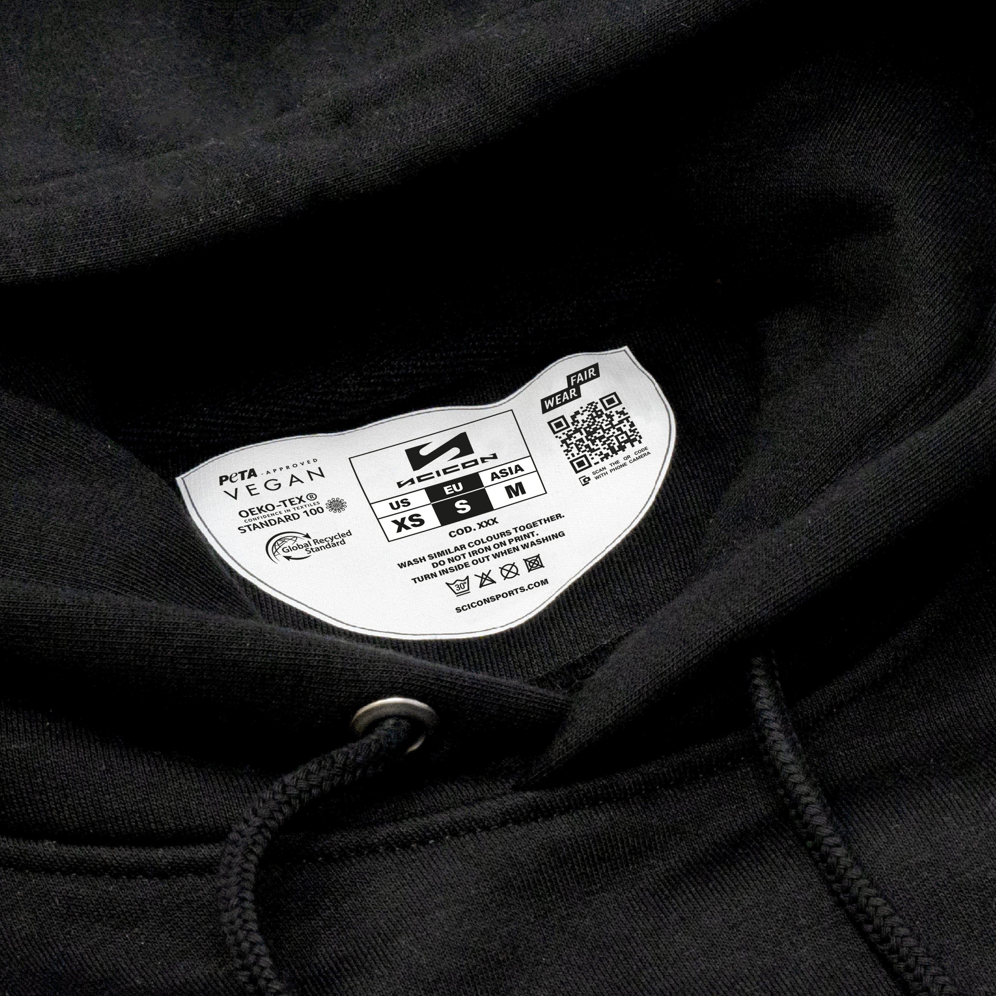 SUDADERA CON CAPUCHA IRON