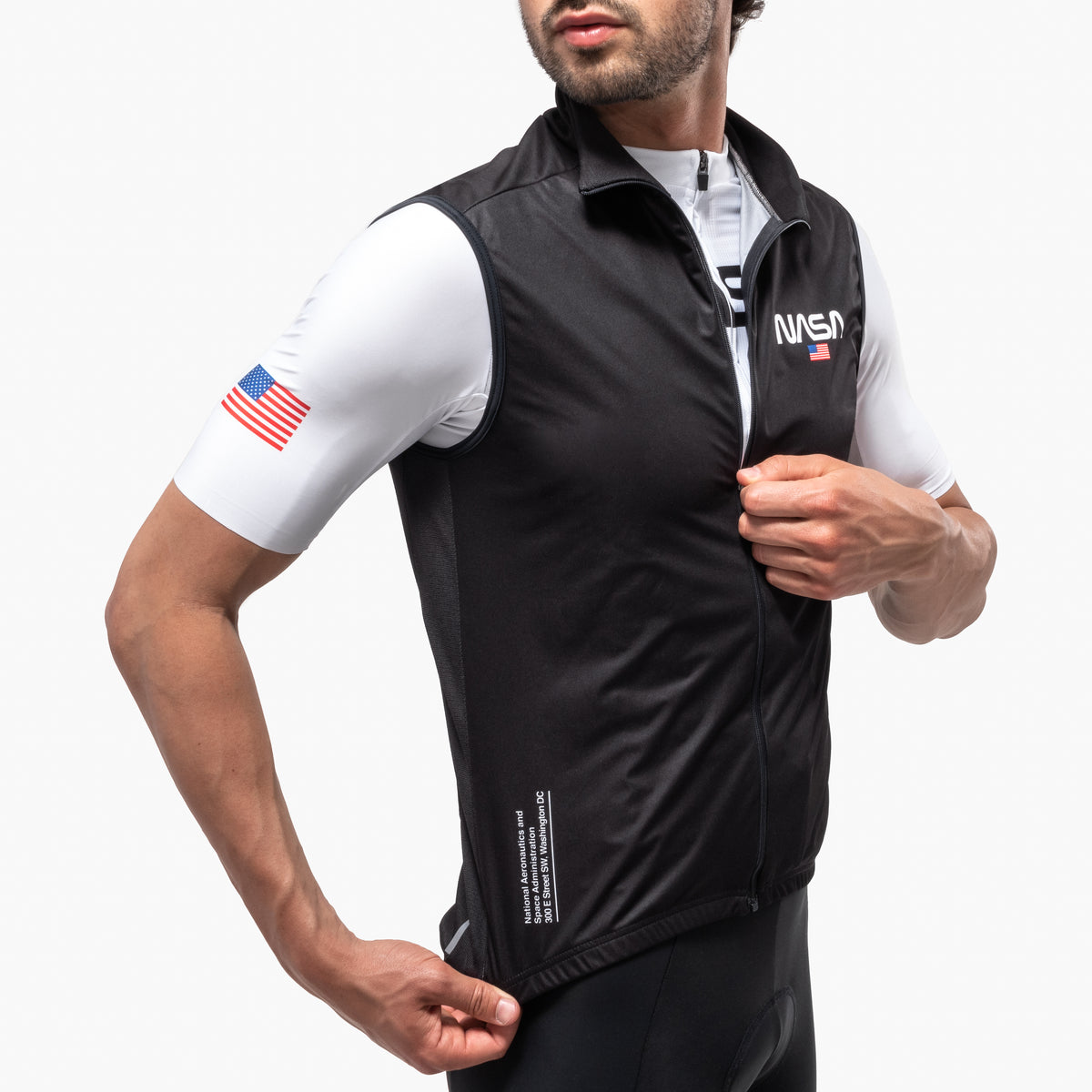 WV11032